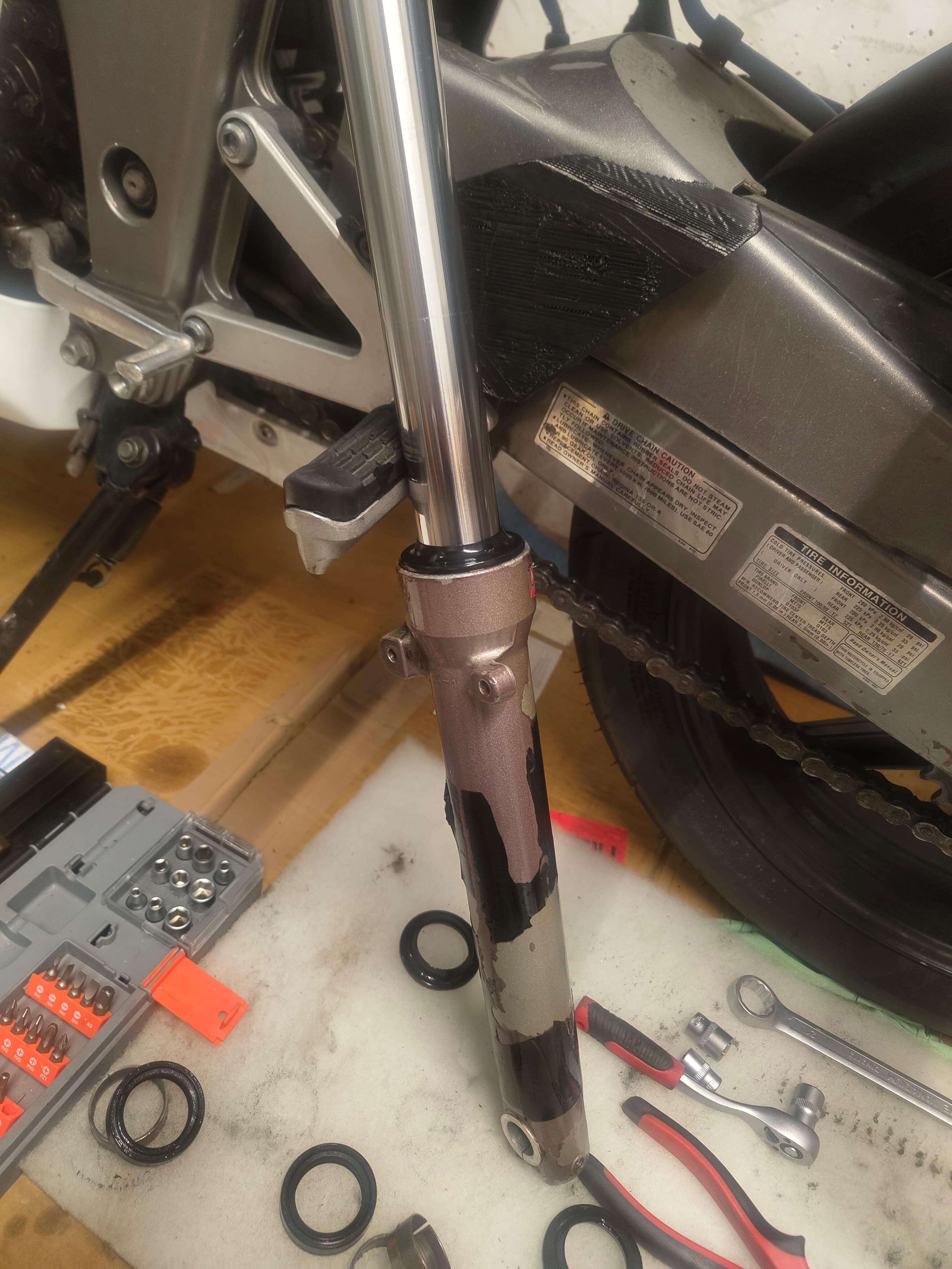 NSR 125 — Gabel frisch
