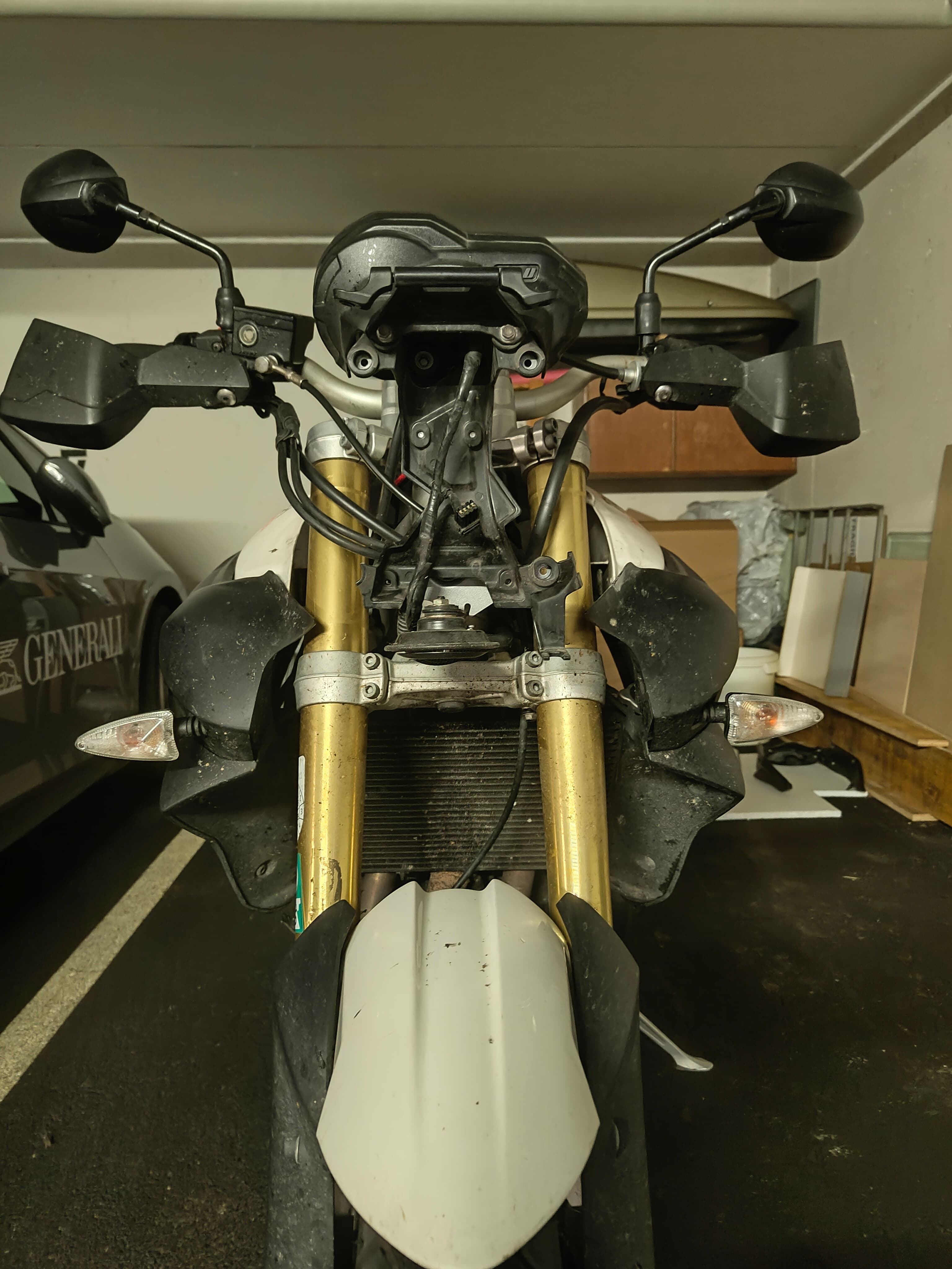 Triumph Tiger 800